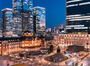 「東京」駅